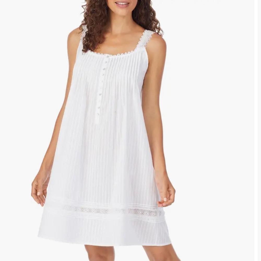 Eileen West White Lace Trim Chemise